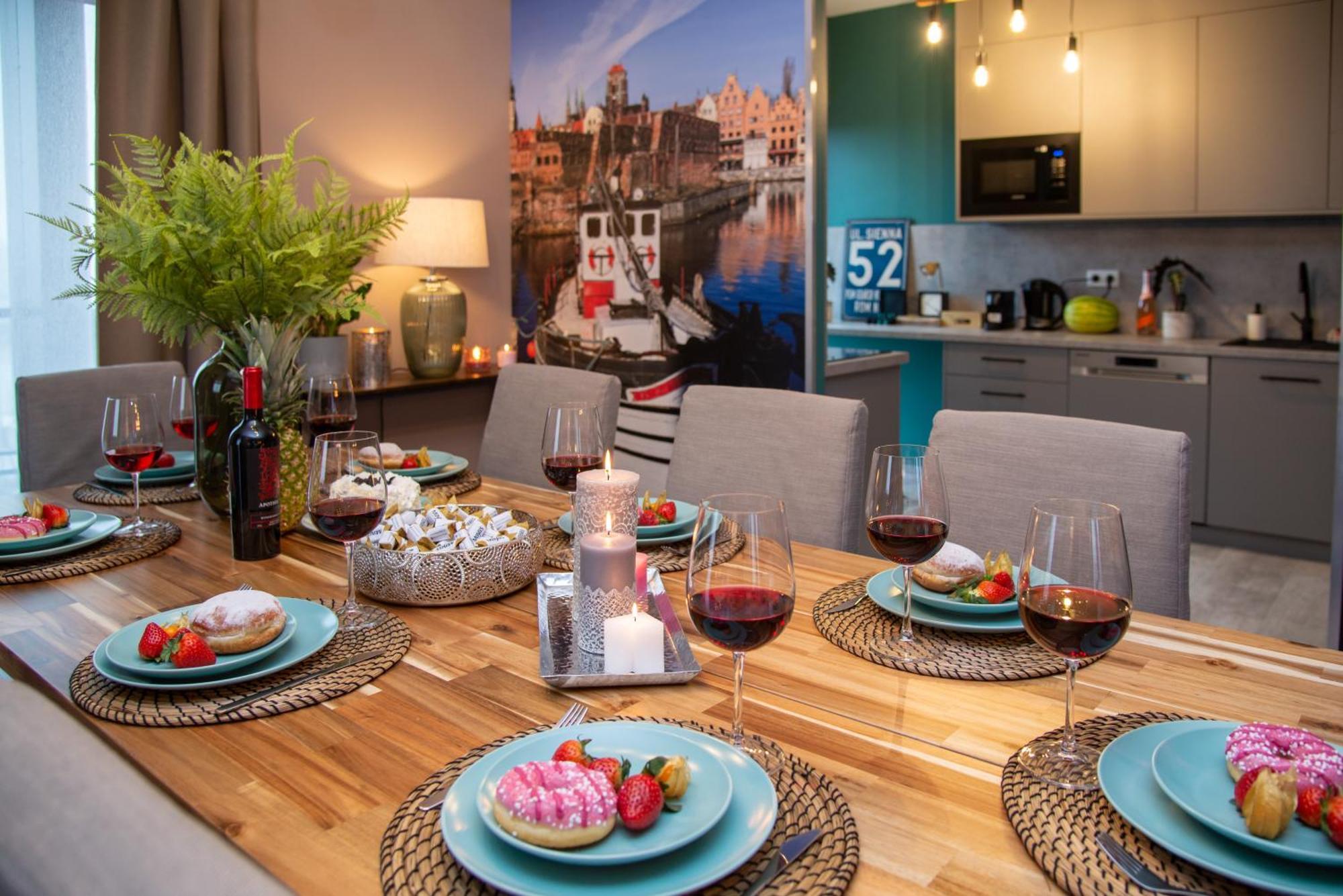 Premium 4 Rooms Apartment Danzica Esterno foto