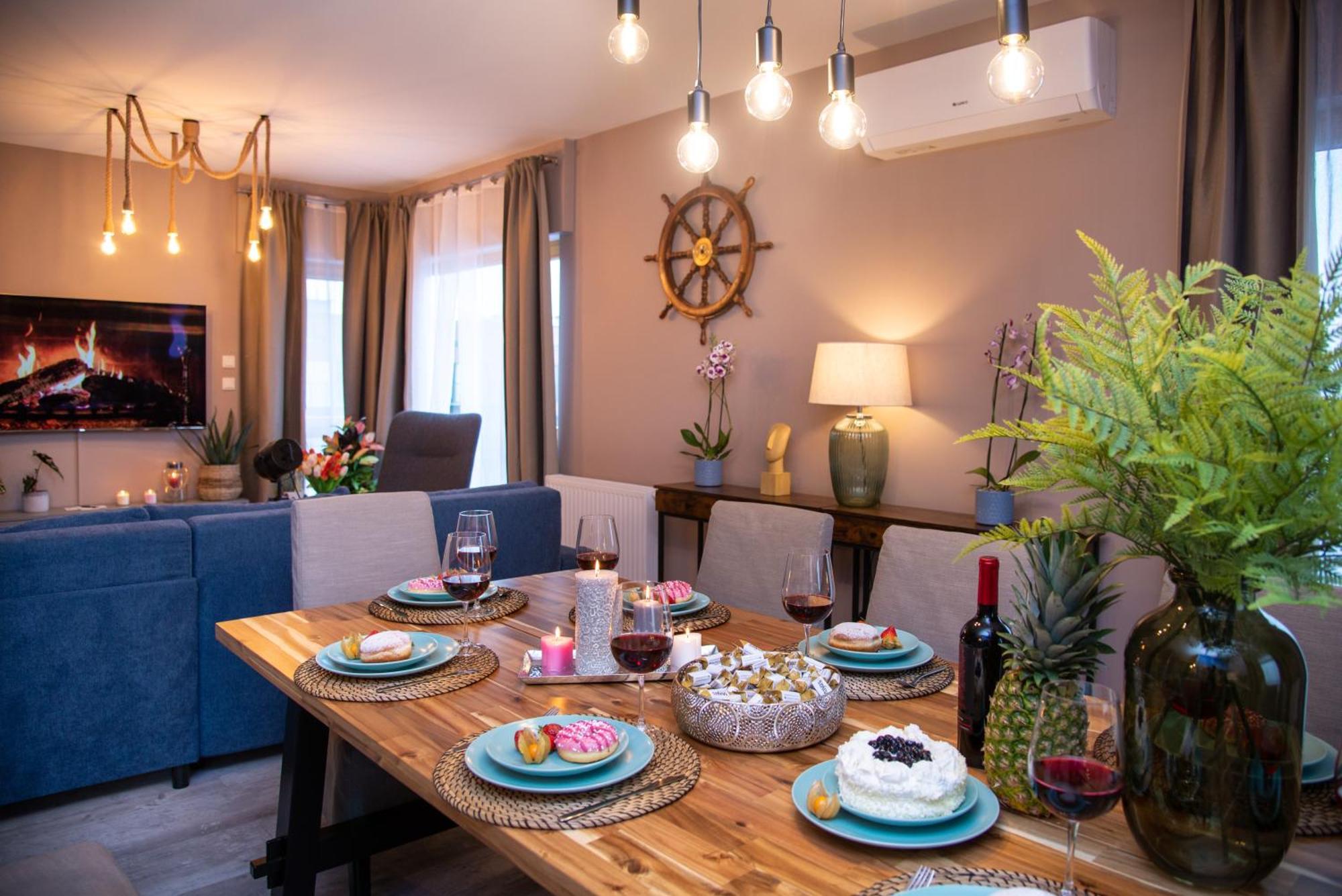 Premium 4 Rooms Apartment Danzica Esterno foto